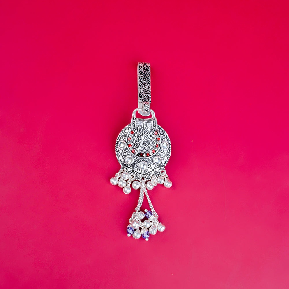 Small Antique Light Juda With Latkan